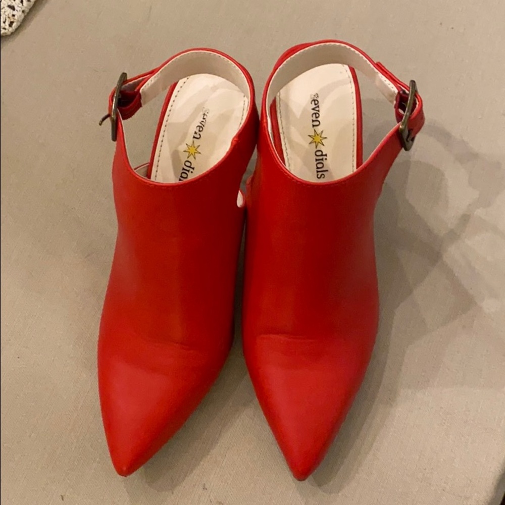 EUC Booties red vegan leather size 7